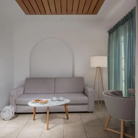 Hermes 4* Kamári