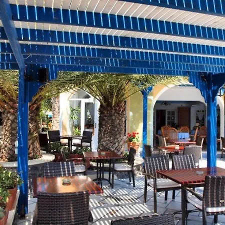 Hermes Otel Kamári
