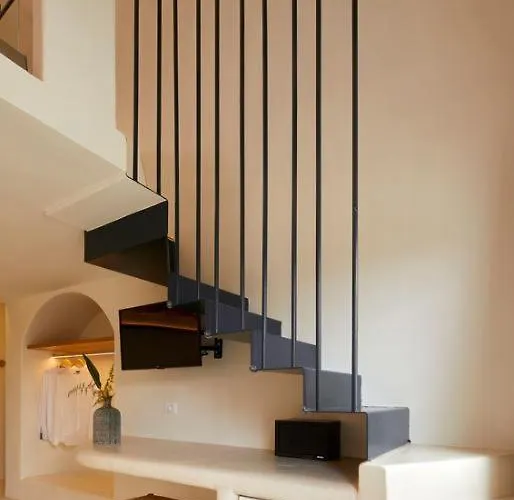 Hermes Hotel Kamari (Santorini)