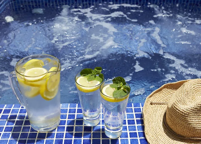 Hotel Hermes Kamari (Santorini)