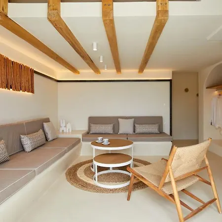 Hermes 4* Камари