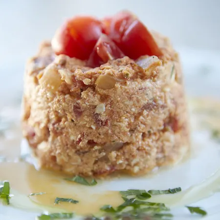 Hermes 4* Камари